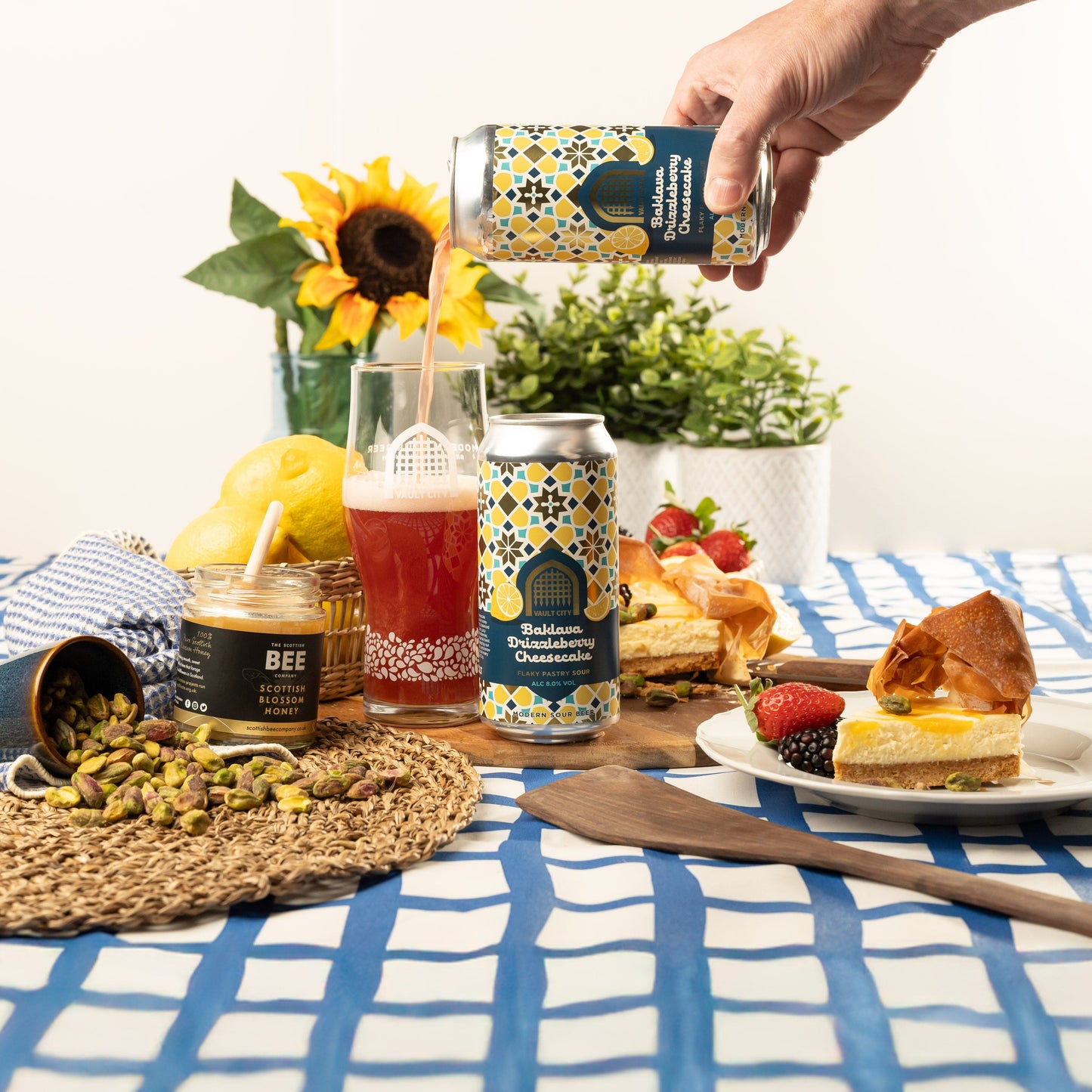 Baklava Drizzleberry Cheesecake