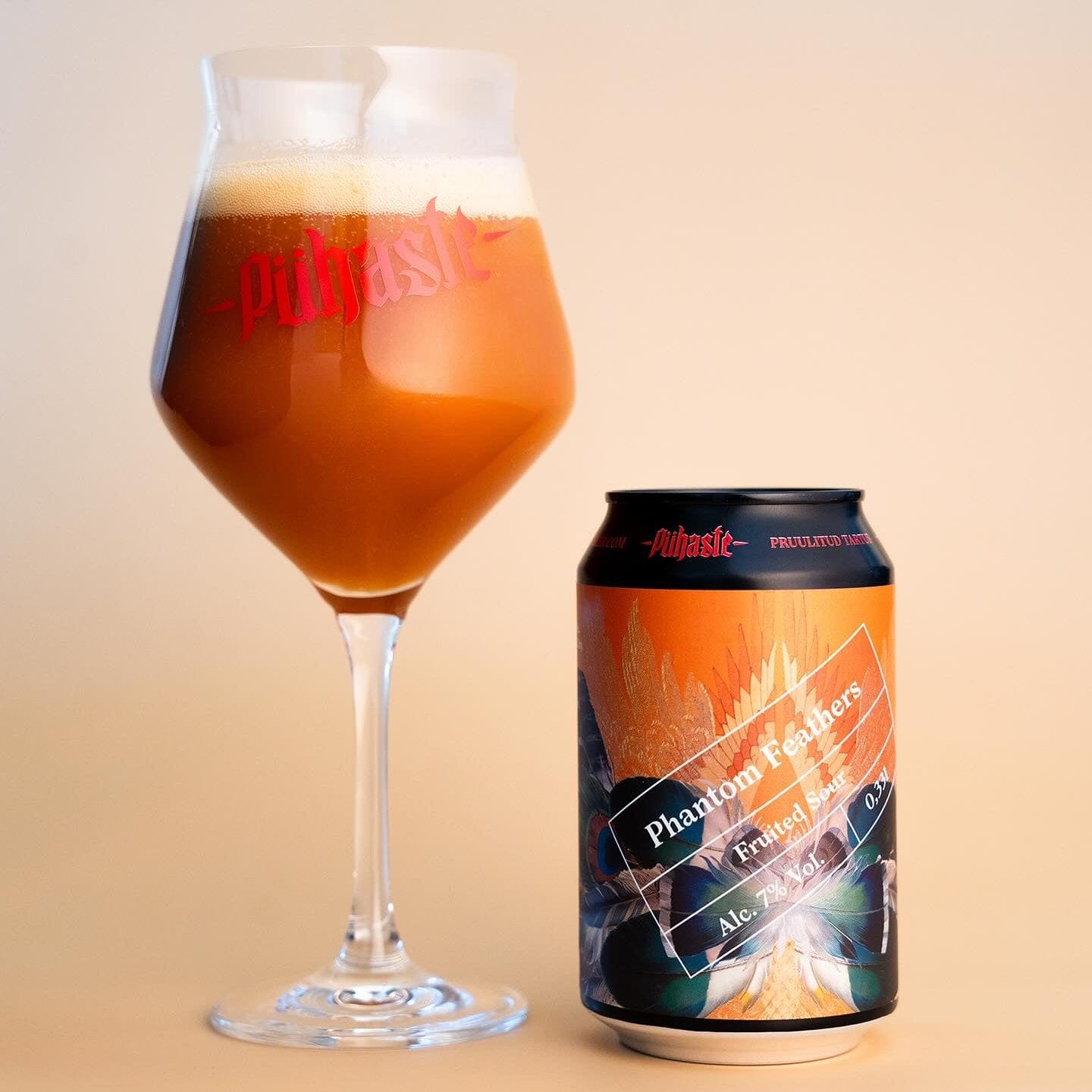 Phantom Feathers – Vault City x Pühaste