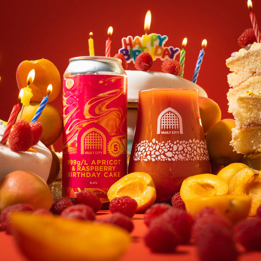 999g/L Apricot & Raspberry Birthday Cake