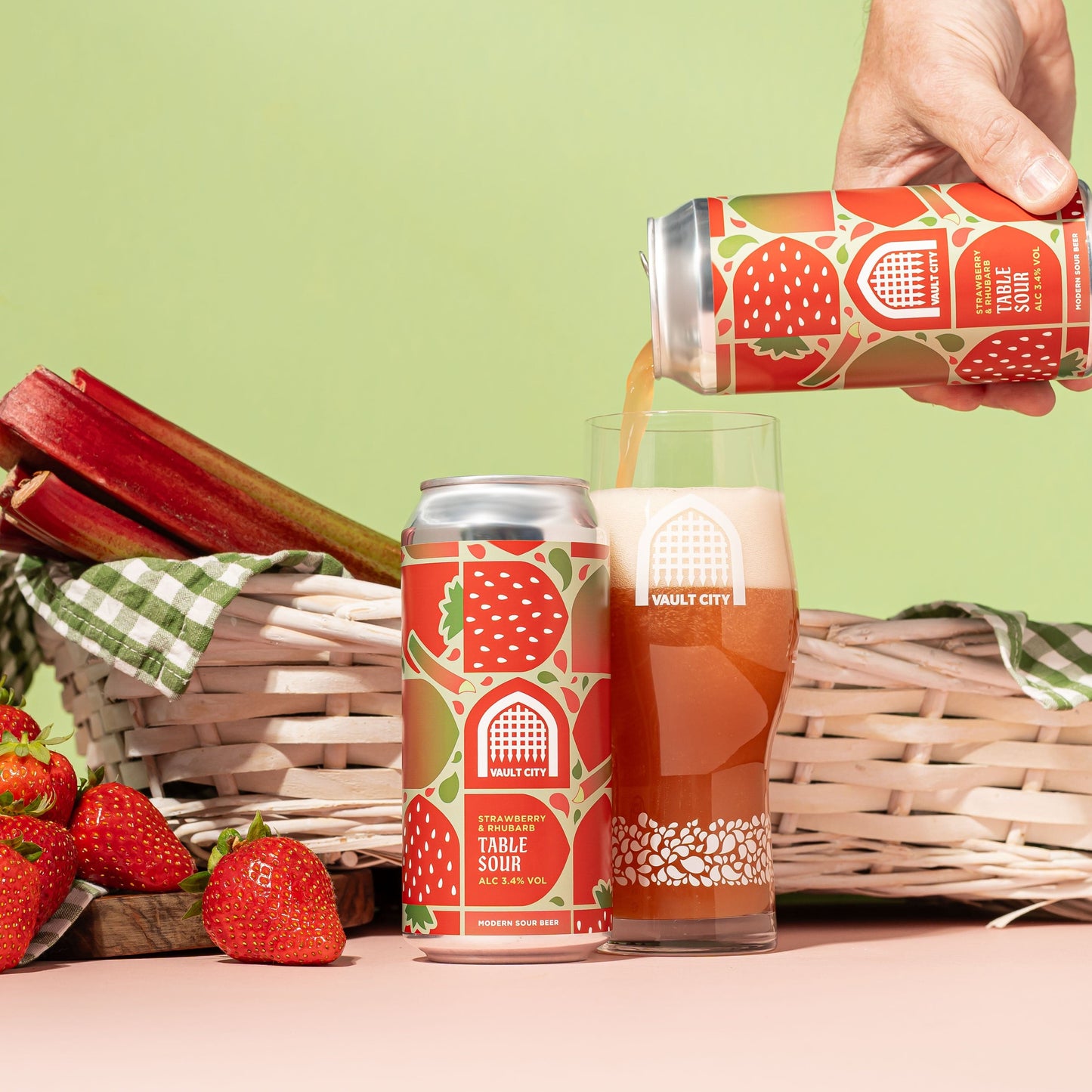 Strawberry & Rhubarb Table Sour